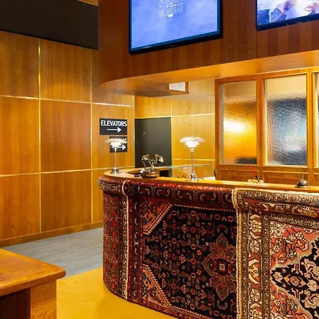 Rockypop & Otel 4*