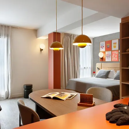 Hotel Rockypop & 4*
