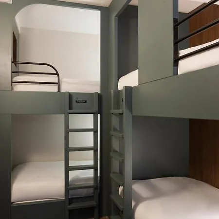 Hotel Rockypop & 4*